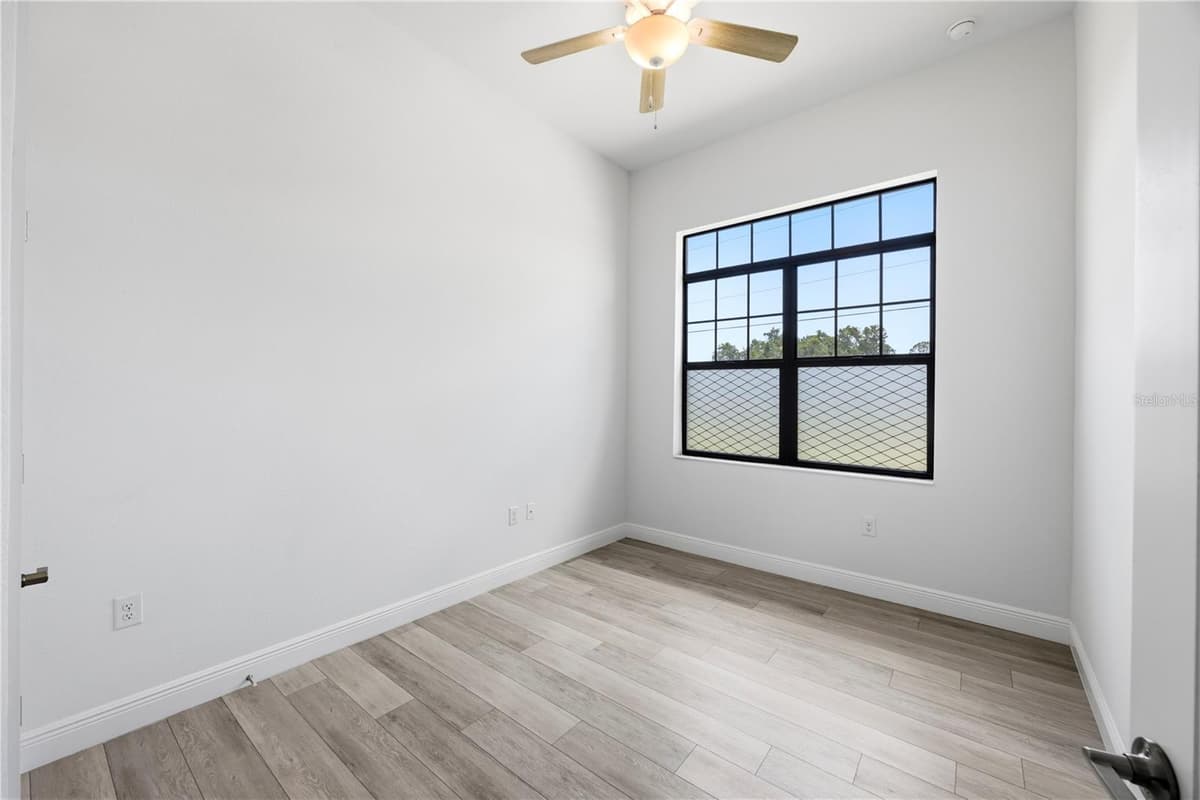 2535 TRICO ROAD — photo 21 of 39