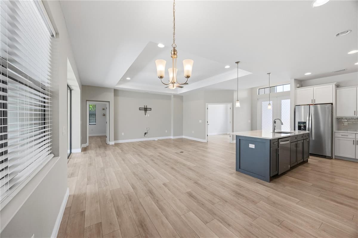2535 TRICO ROAD — photo 11 of 39