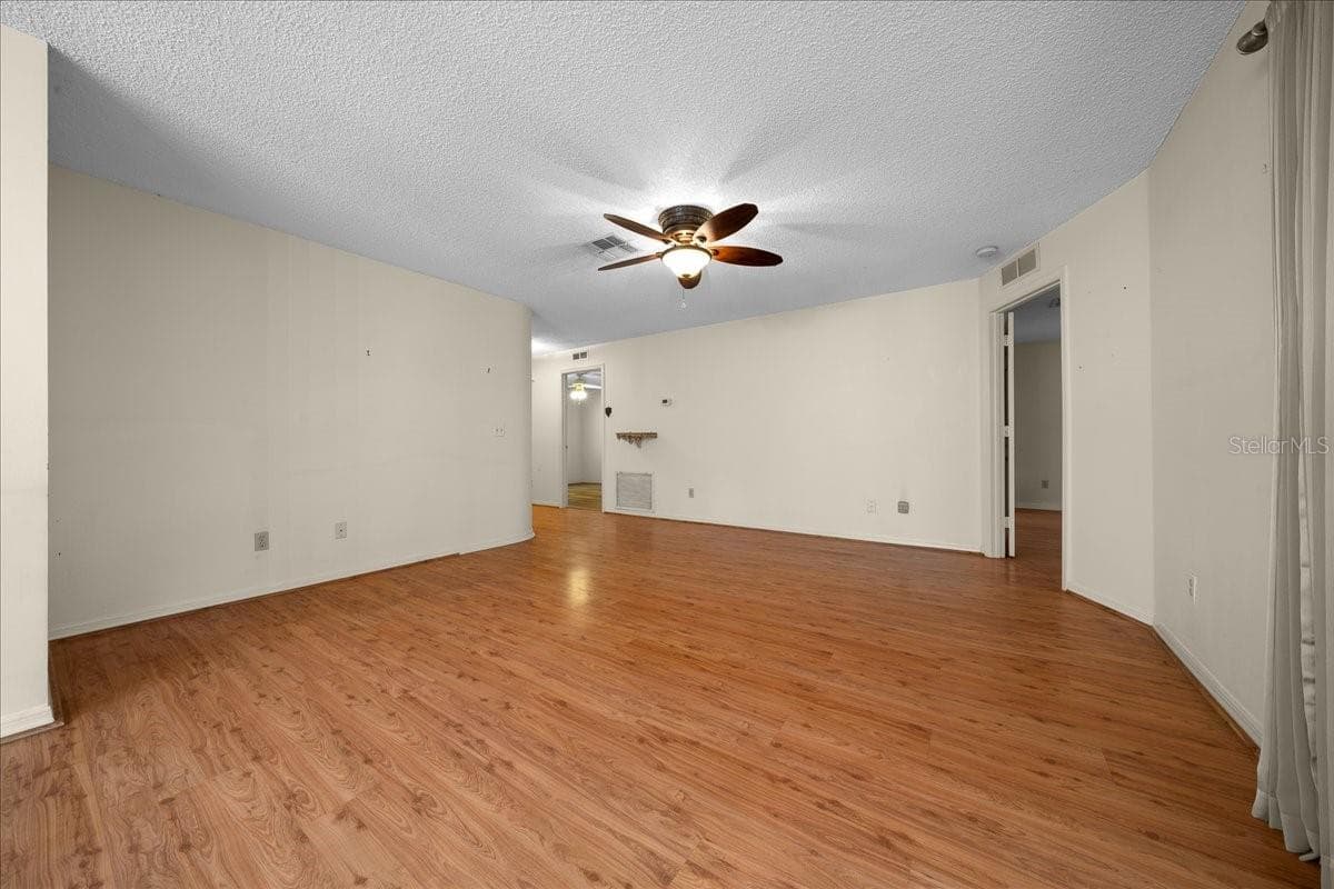 9040 91ST TERRACE — photo 39 of 80