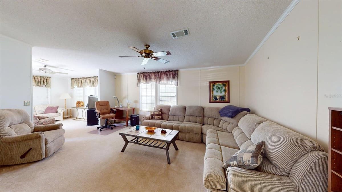 2100 KINGS HIGHWAY — photo 3 of 20