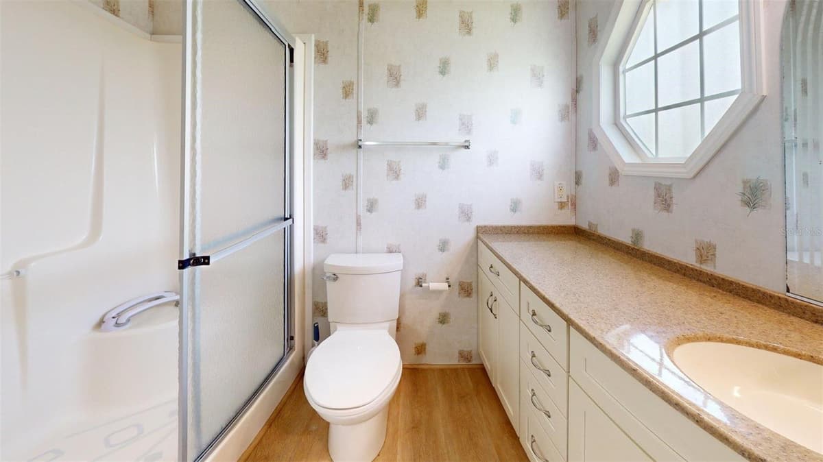 2100 KINGS HIGHWAY — photo 14 of 20