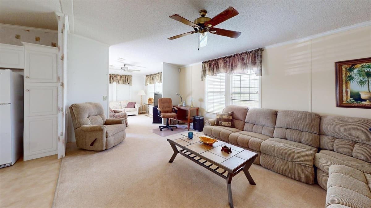 2100 KINGS HIGHWAY — photo 10 of 20