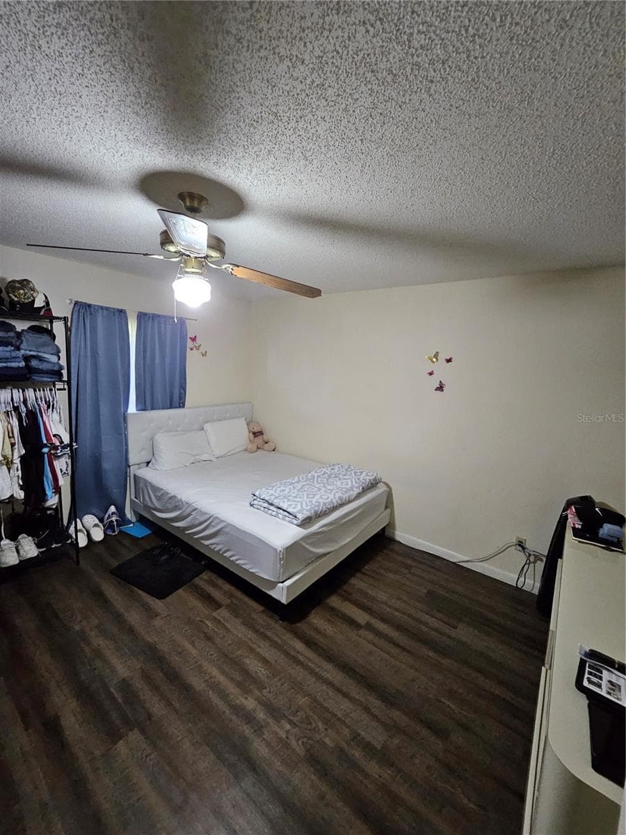 3481 MASTERS AVENUE — photo 8 of 14