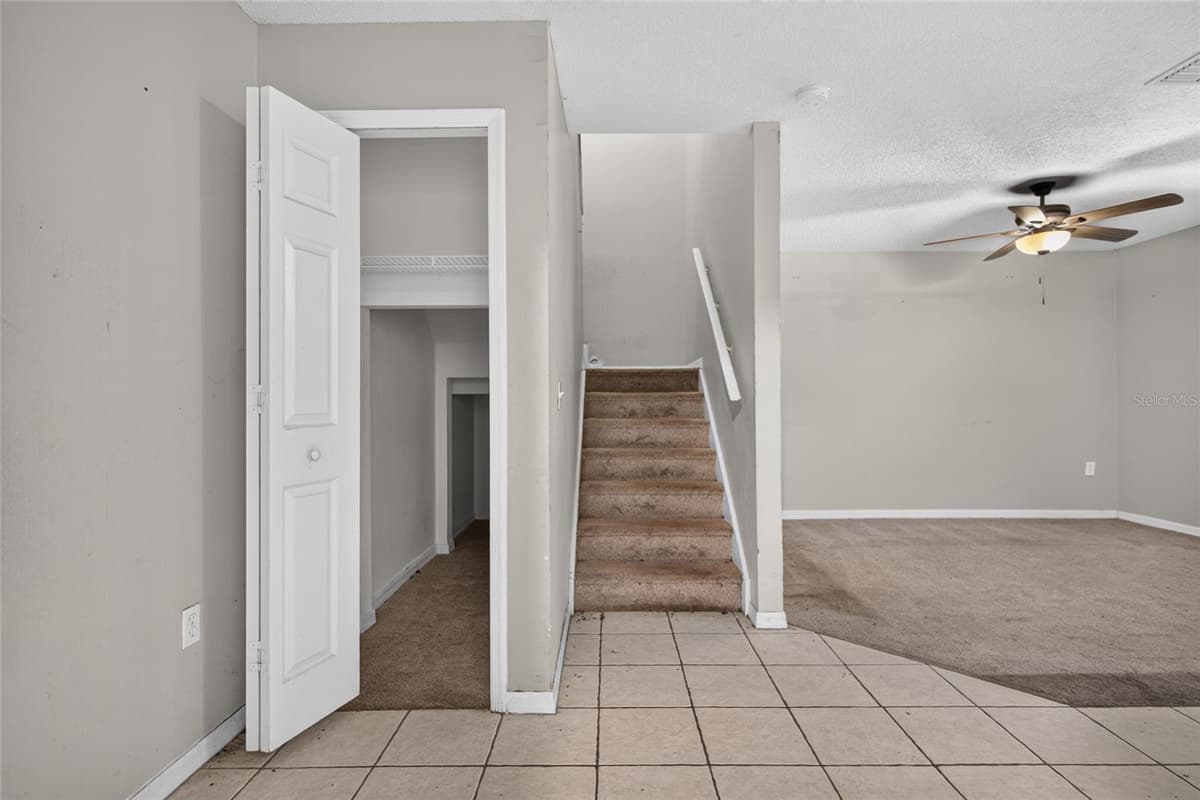 12803 LAKE VISTA DRIVE — photo 11 of 41