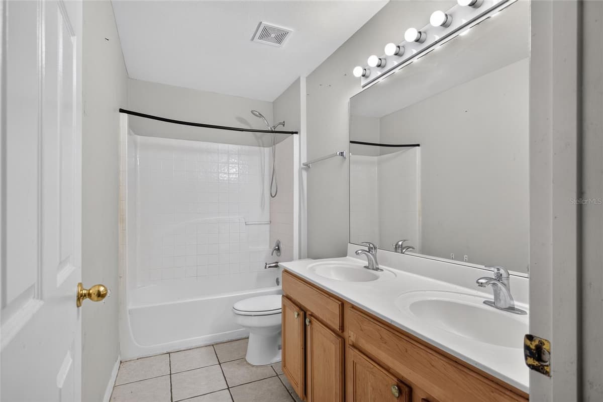 12803 LAKE VISTA DRIVE — photo 28 of 41