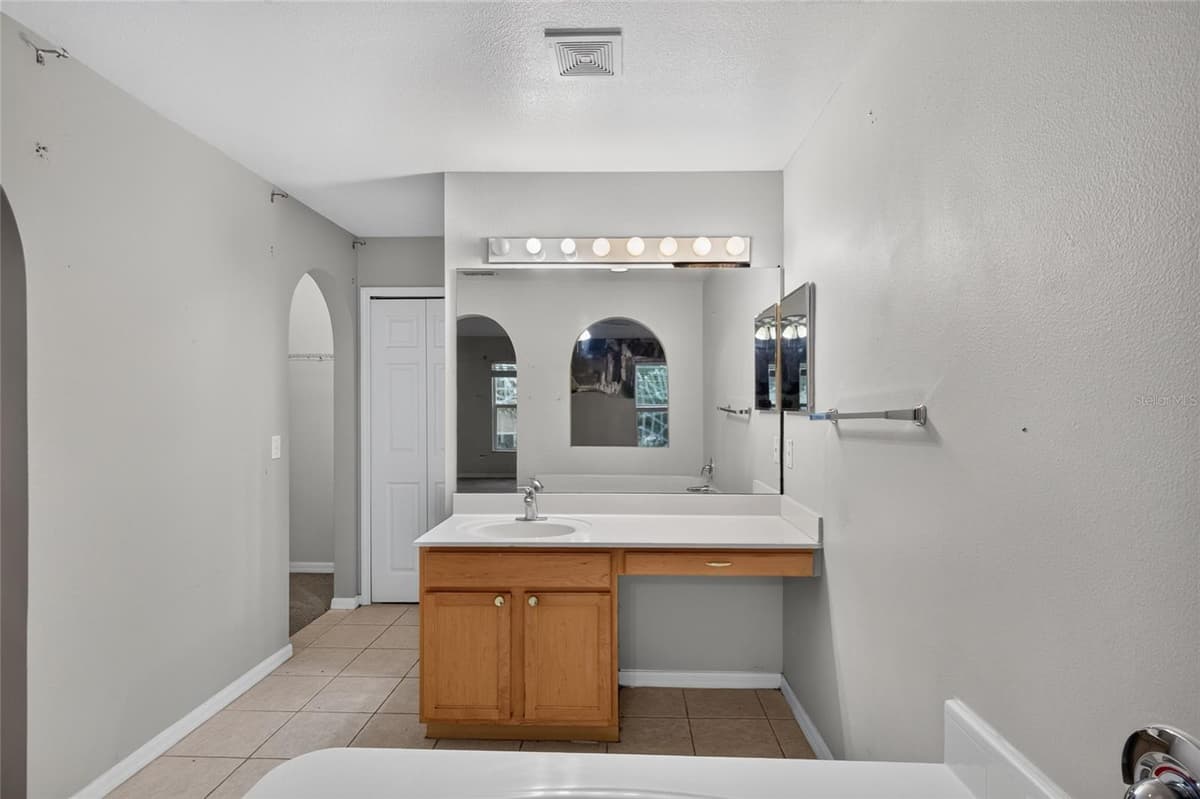 12803 LAKE VISTA DRIVE — photo 21 of 41