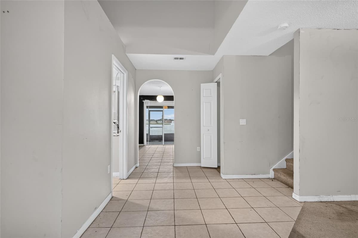 12803 LAKE VISTA DRIVE — photo 3 of 41