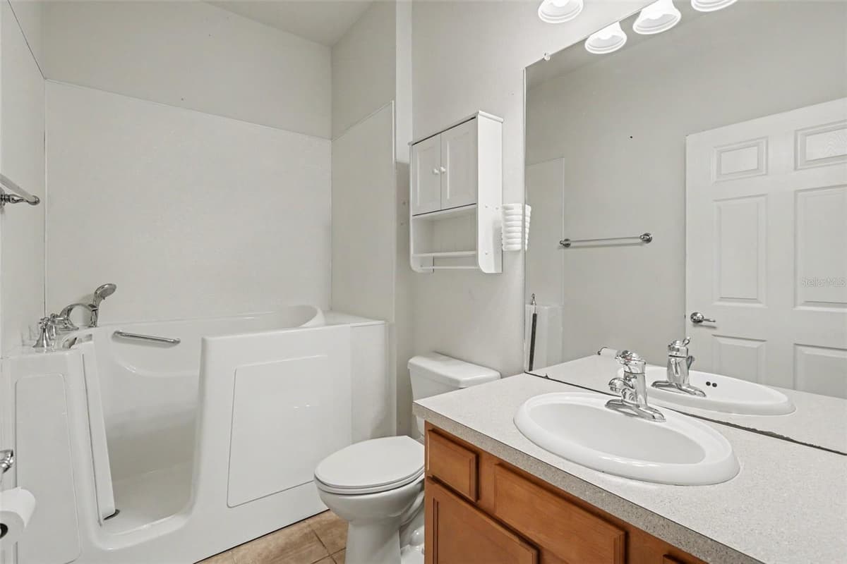 13703 CREST LAKE DRIVE — photo 23 of 30
