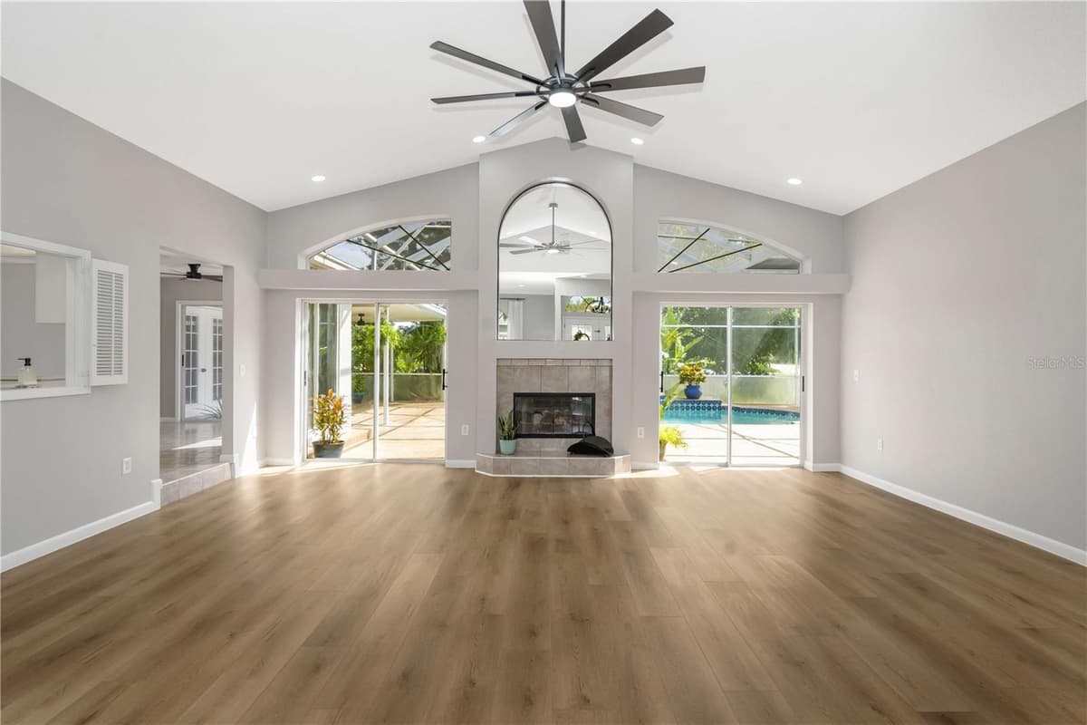 13640 MORNING COURT — photo 4 of 44