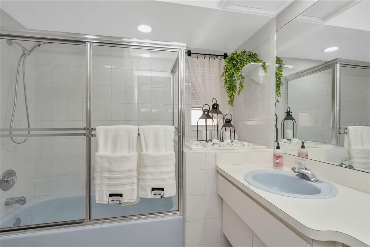 13640 MORNING COURT — photo 12 of 44