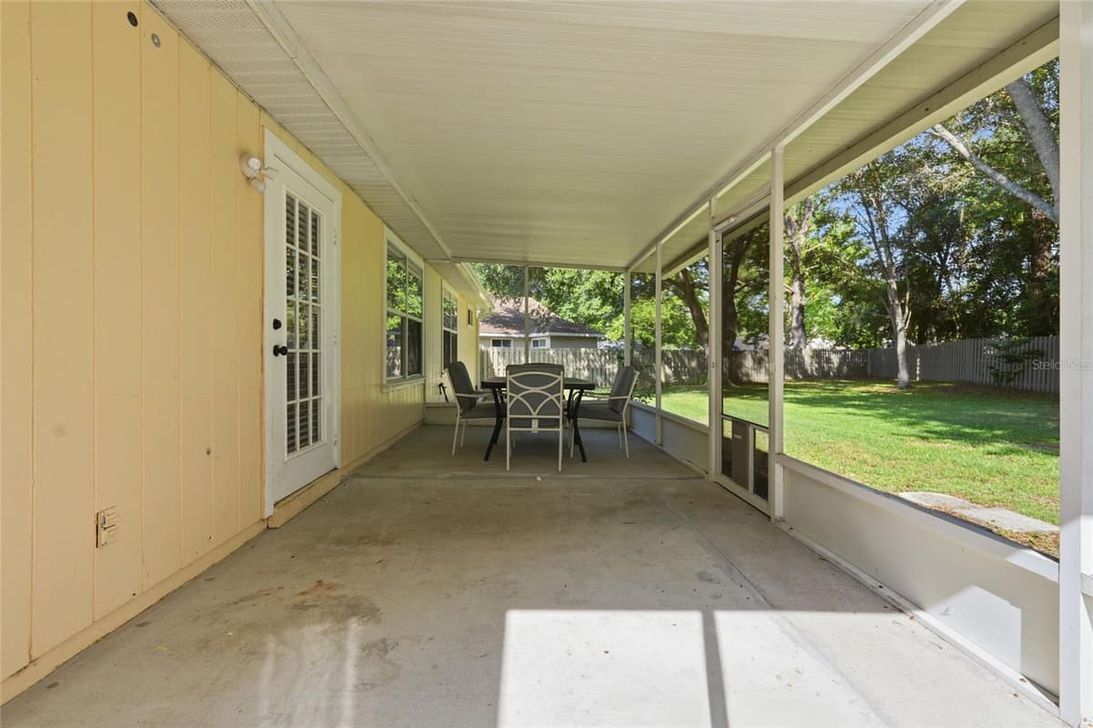 8834 11TH PLACE — photo 19 of 24