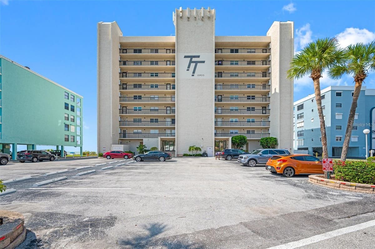 19450 GULF BOULEVARD — photo 25 of 25