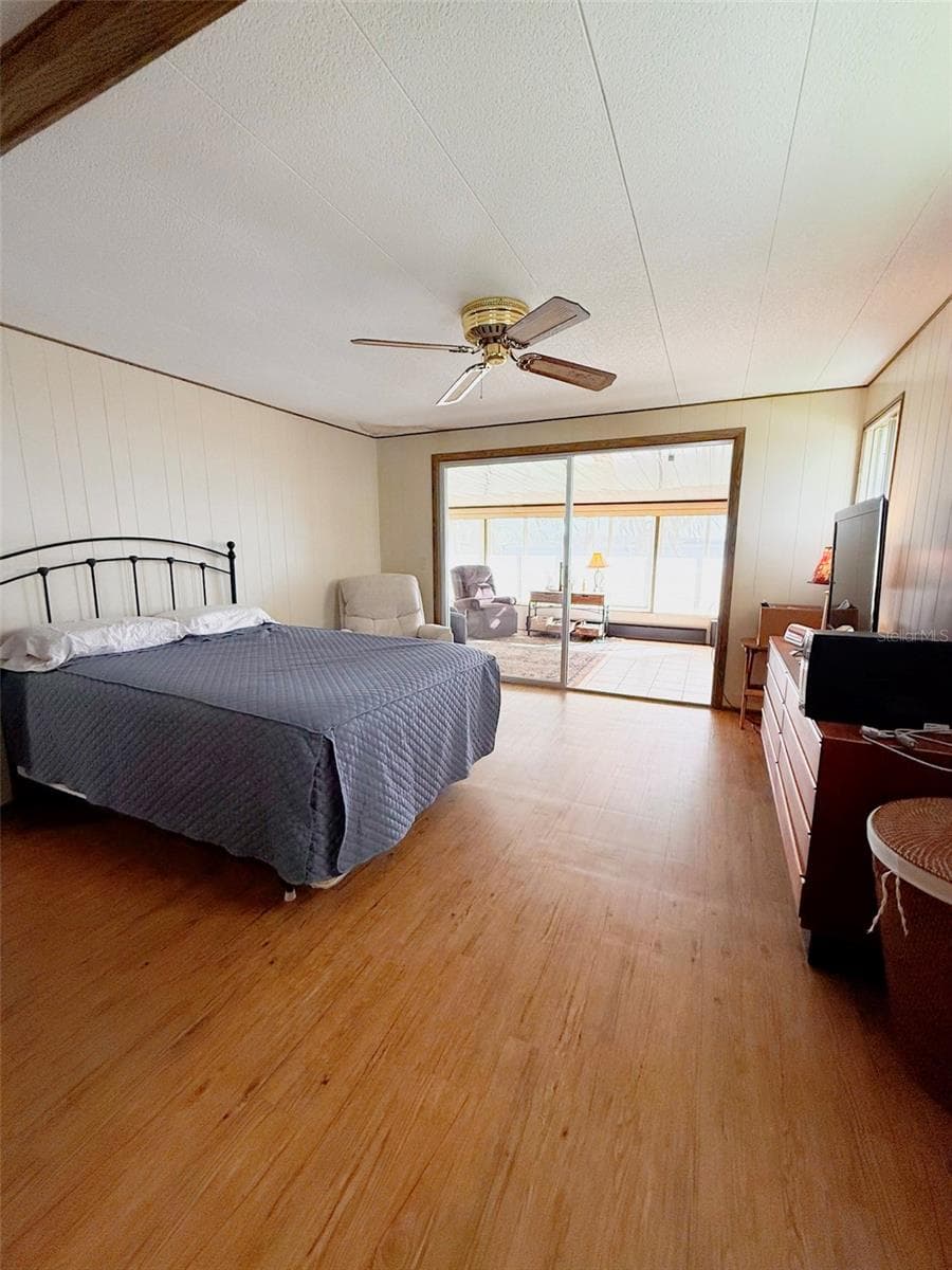 34410 ISLAND DRIVE — photo 16 of 25