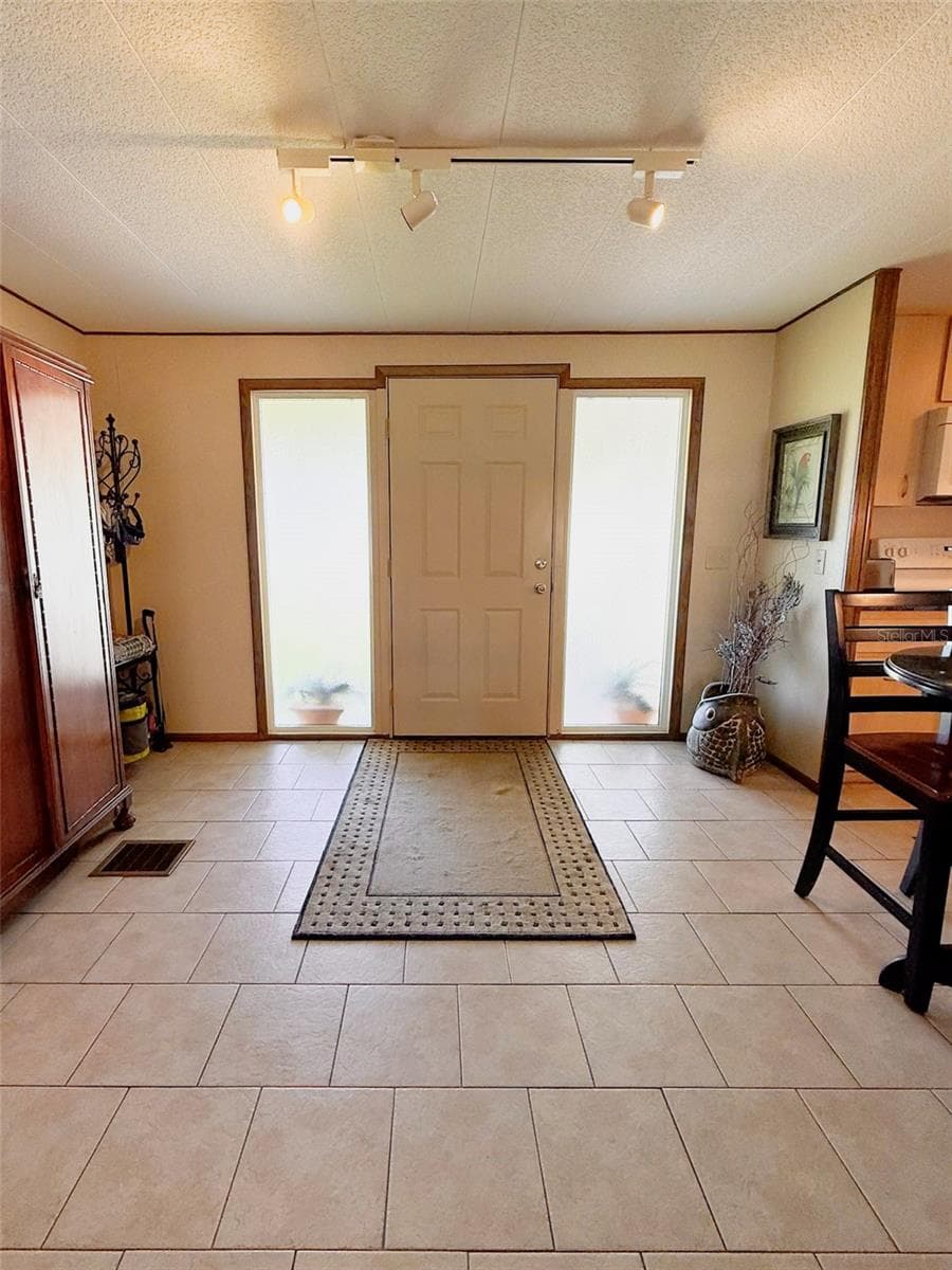 34410 ISLAND DRIVE — photo 7 of 25