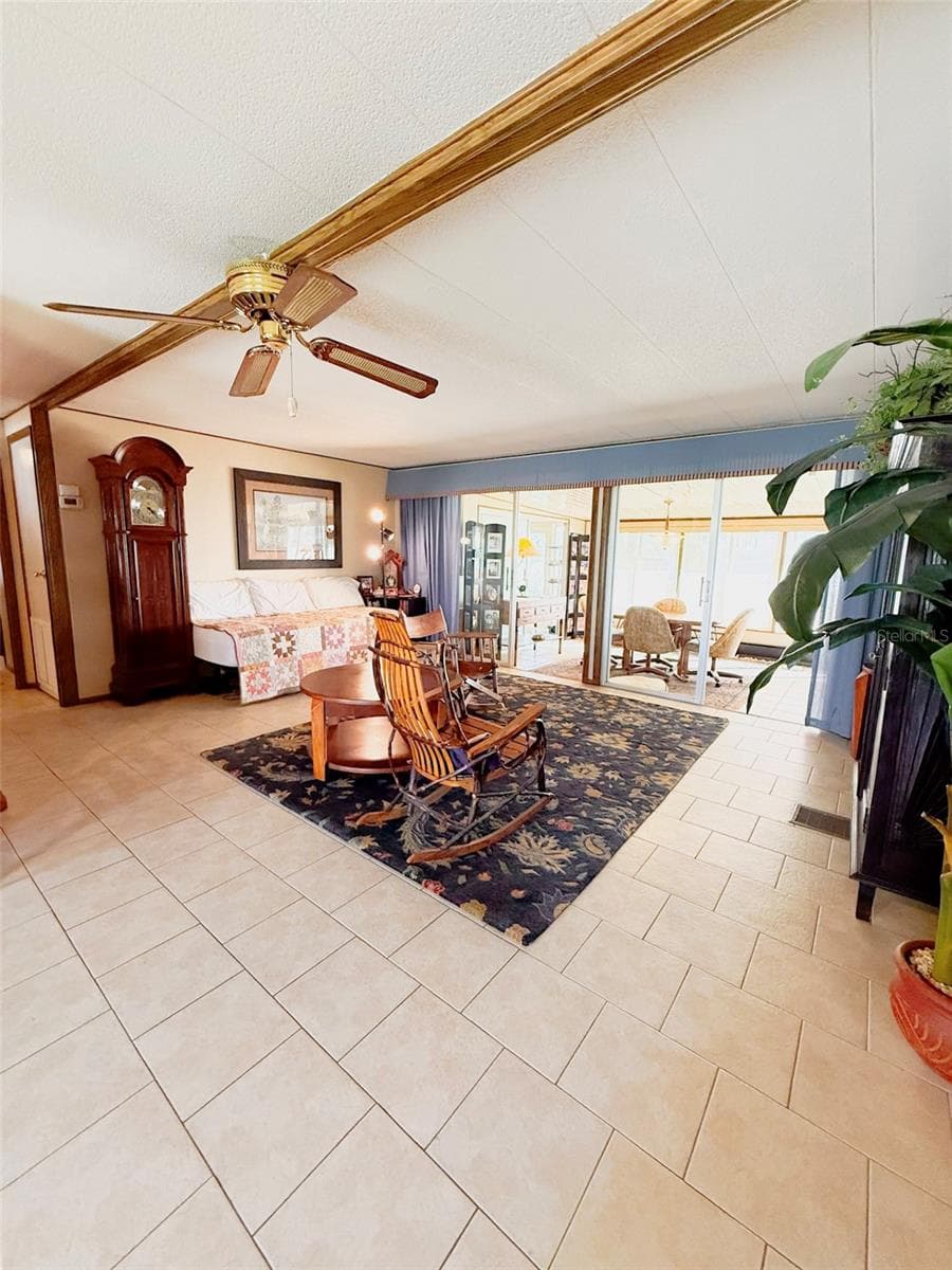 34410 ISLAND DRIVE — photo 13 of 25