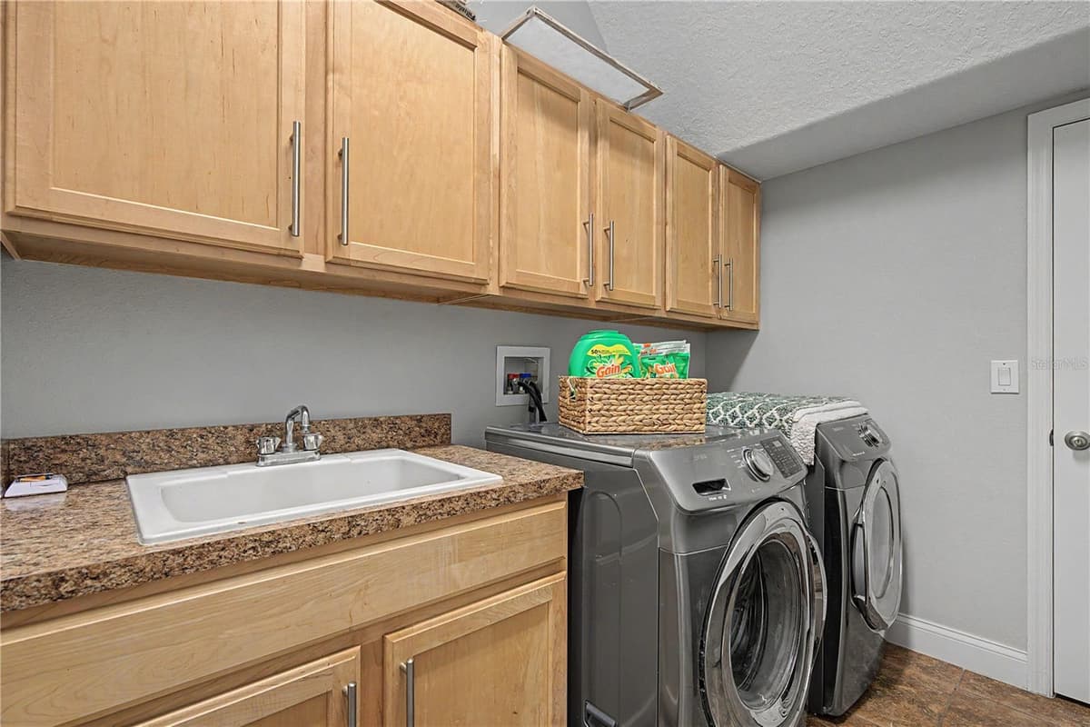 3038 MARBLE CREST DRIVE — photo 43 of 60