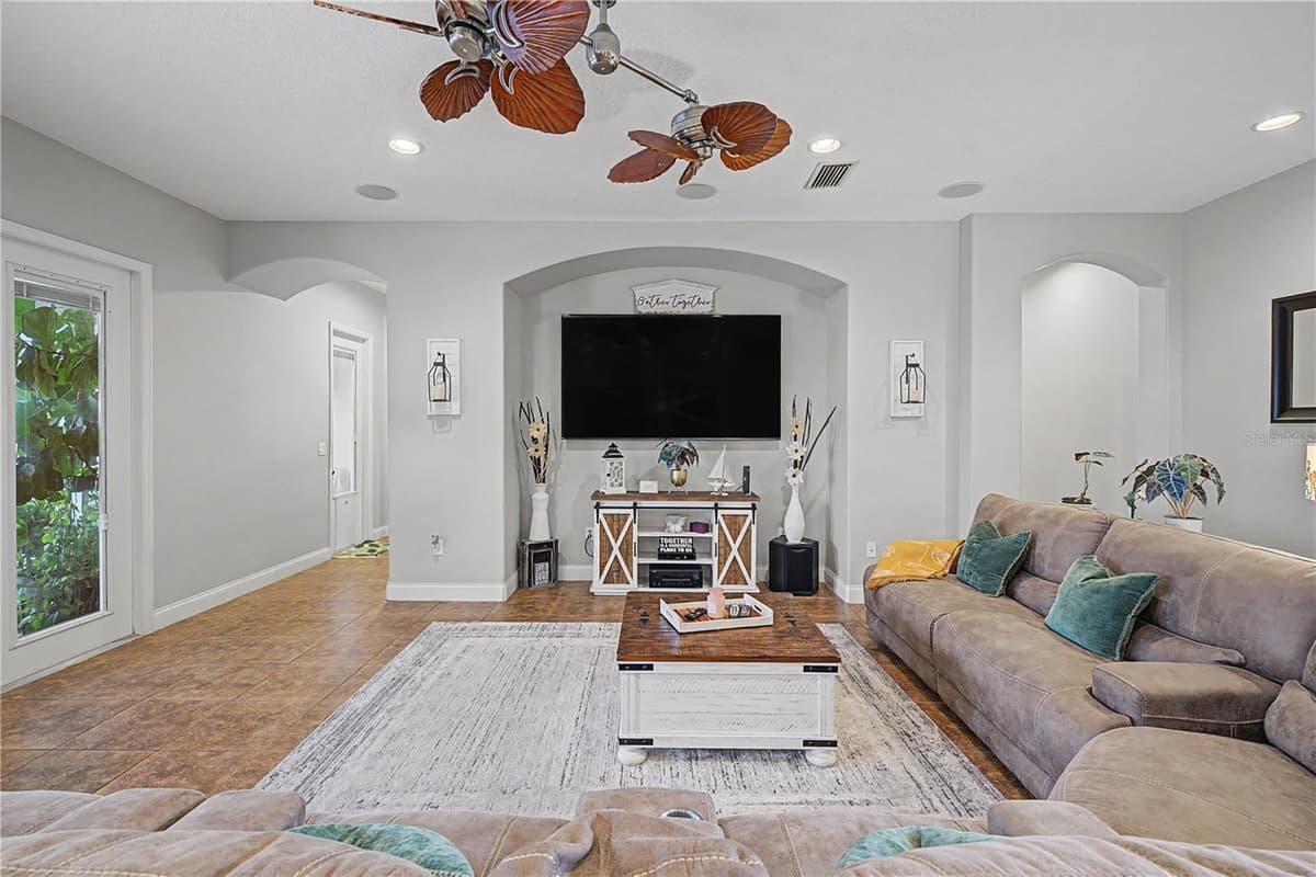 3038 MARBLE CREST DRIVE — photo 12 of 60