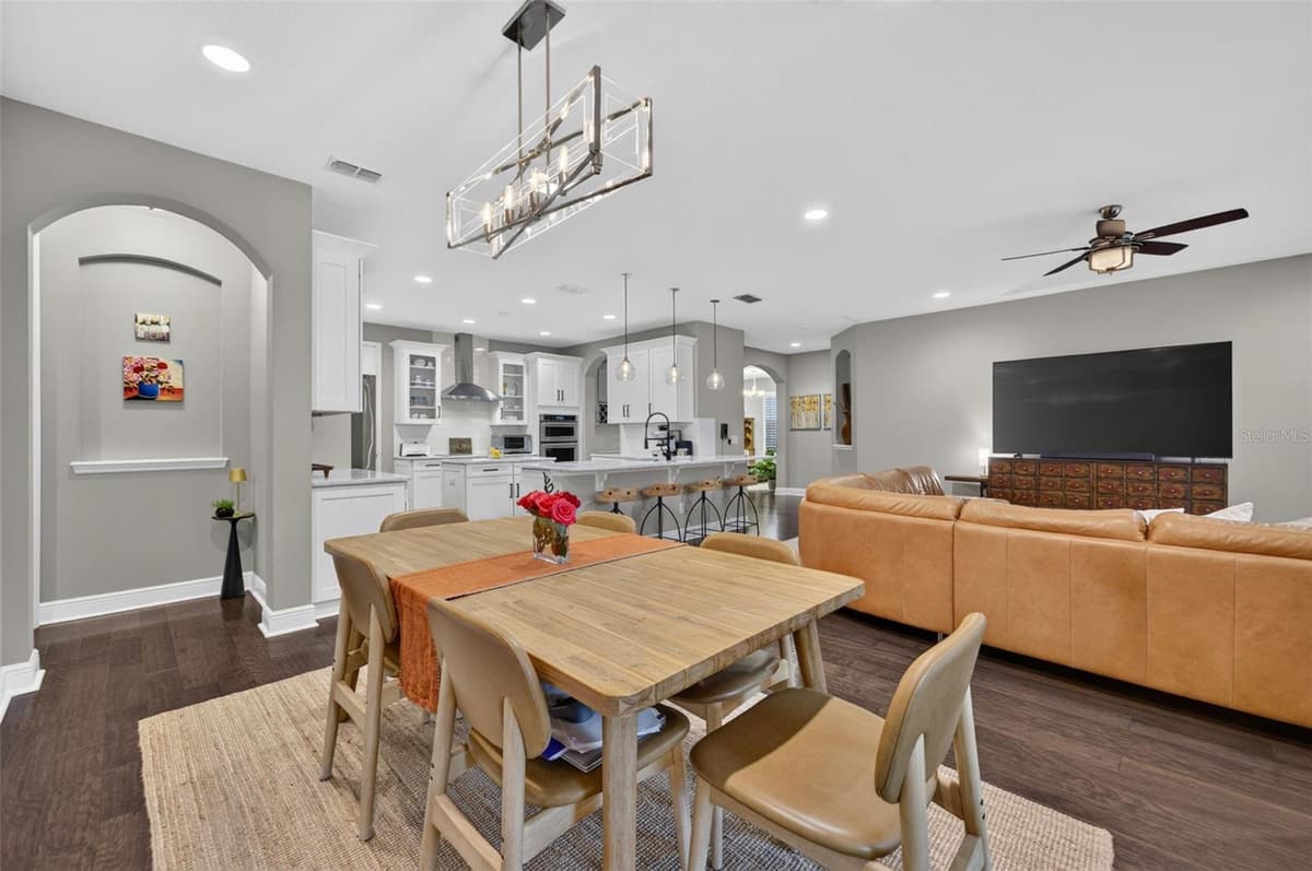 1492 VIA SANGRO PL — photo 40 of 82