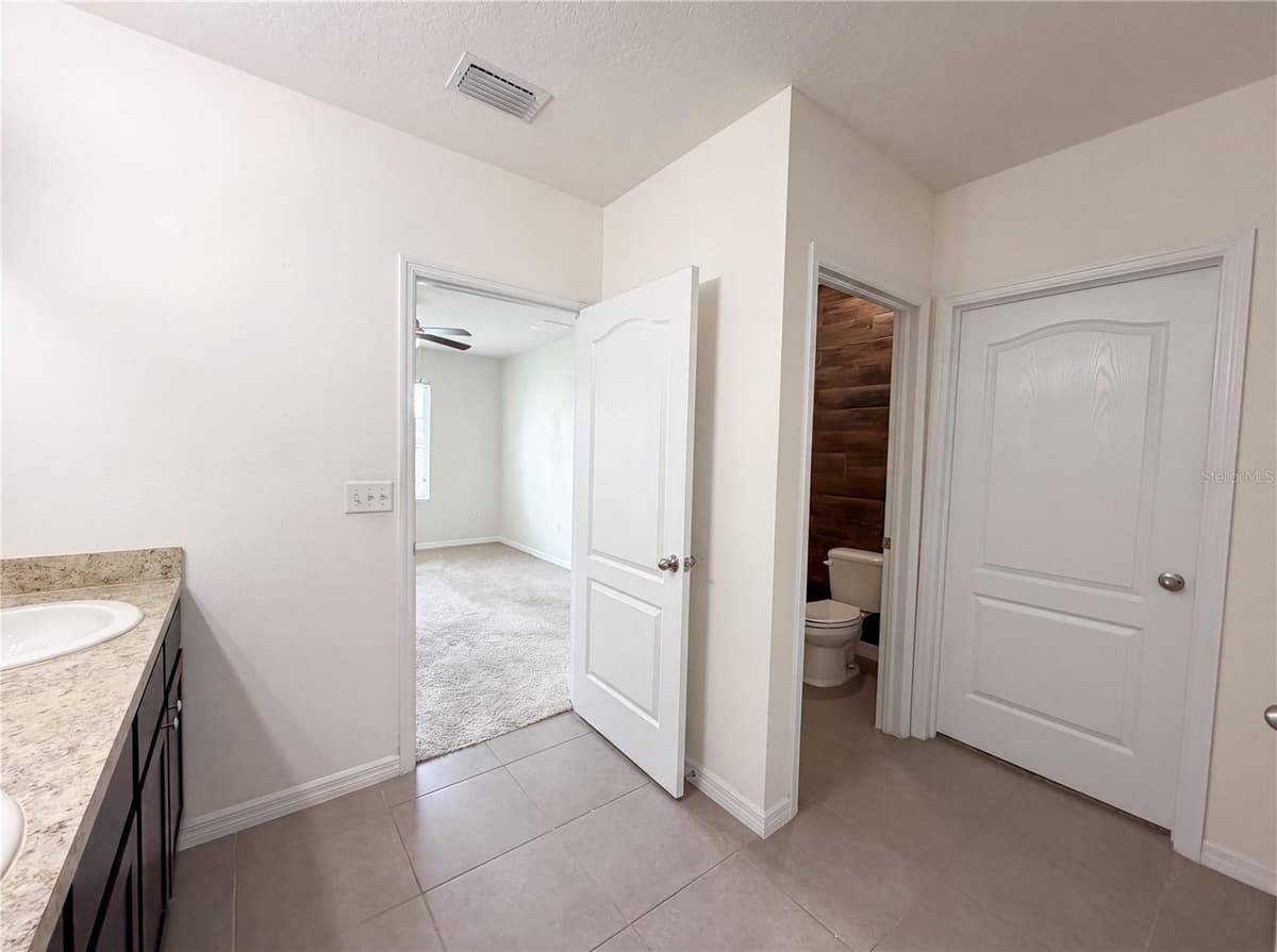 16415 TREASURE POINT DRIVE — photo 21 of 29