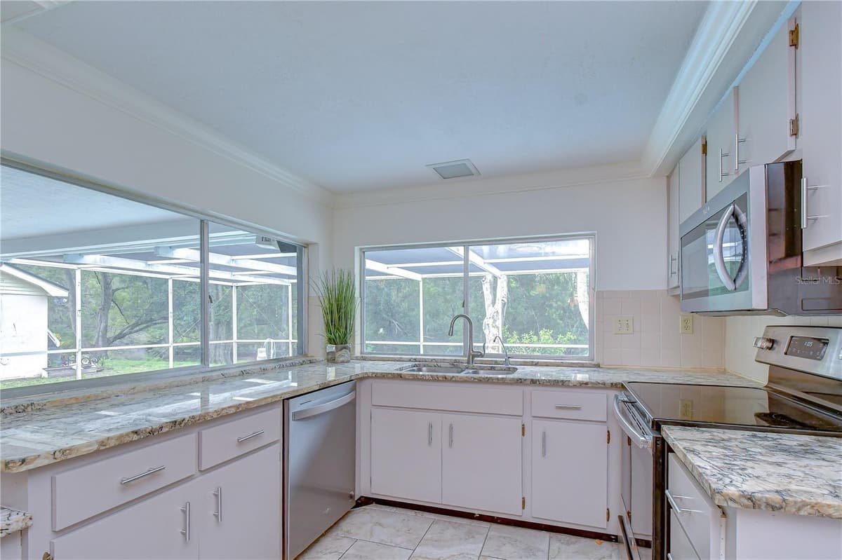 8804 VILLAGE MILL ROW — photo 19 of 42