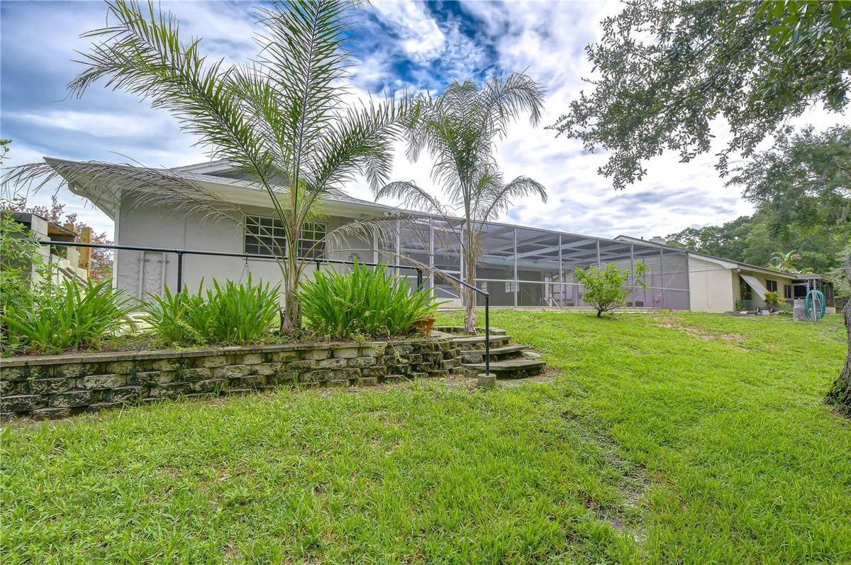 8804 VILLAGE MILL ROW — photo 40 of 42