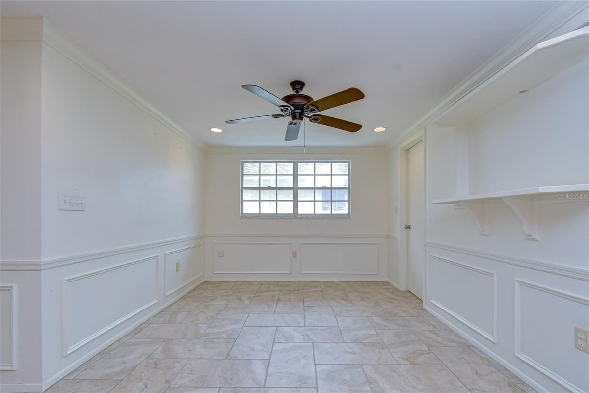 8804 VILLAGE MILL ROW — photo 25 of 42