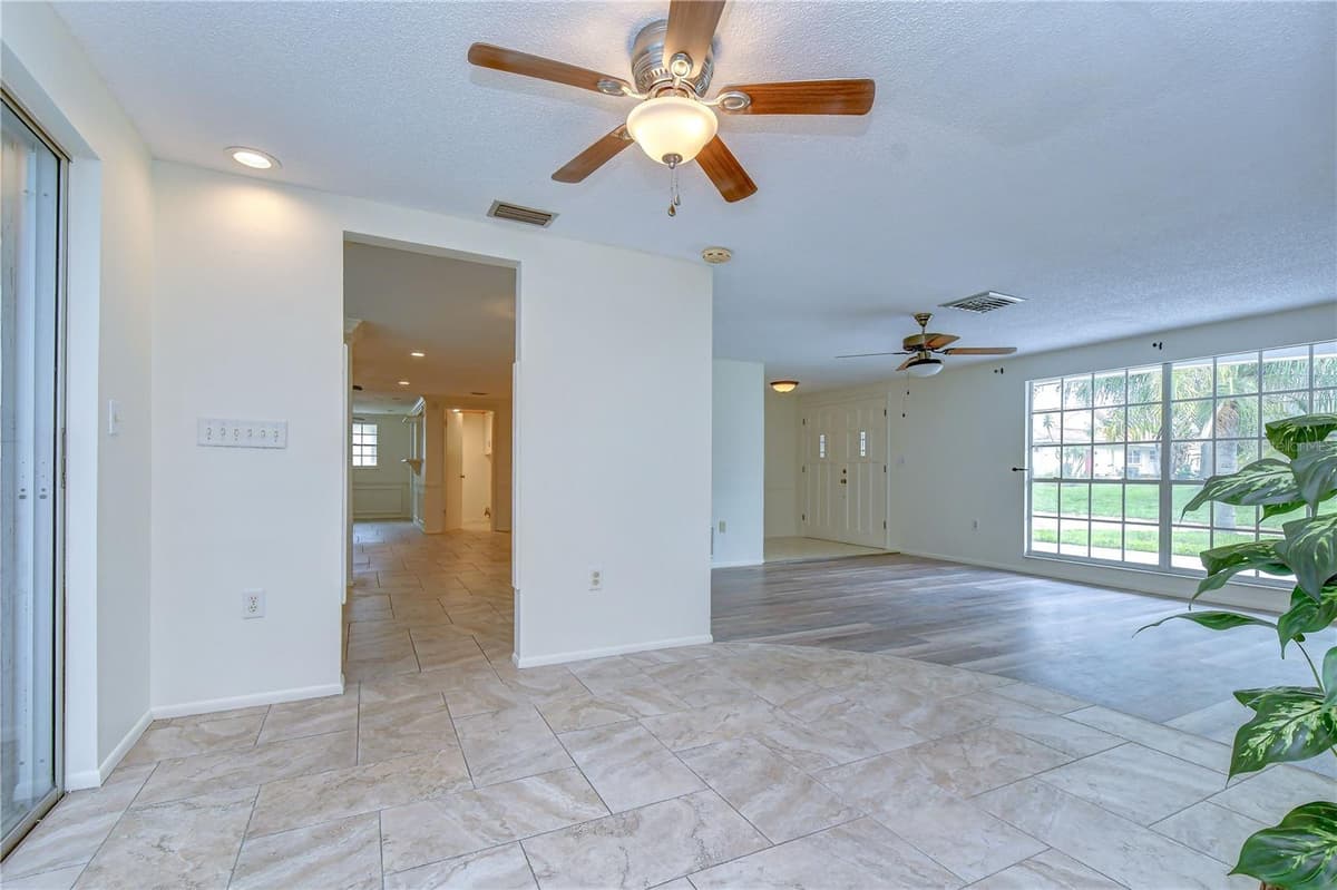 8804 VILLAGE MILL ROW — photo 17 of 42