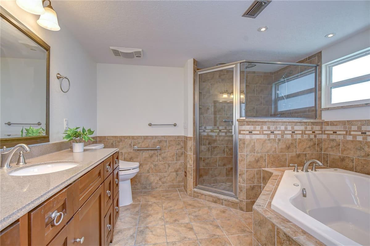 8804 VILLAGE MILL ROW — photo 13 of 42