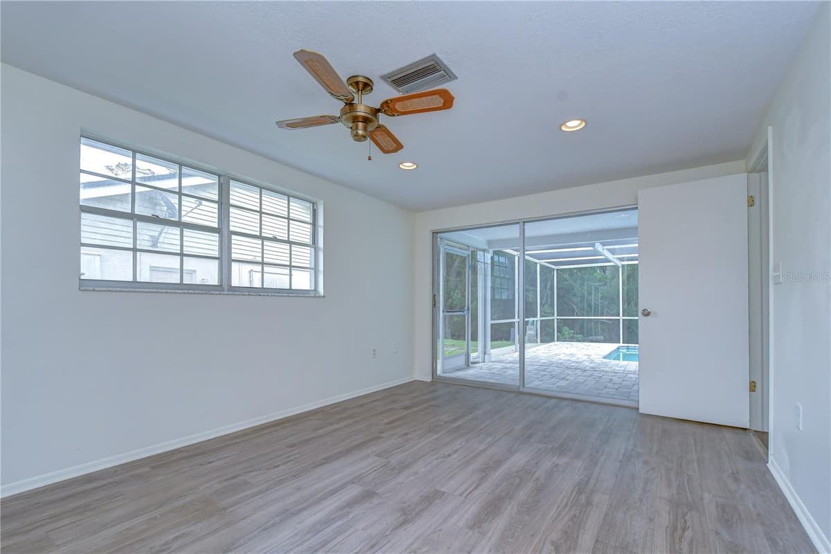 8804 VILLAGE MILL ROW — photo 11 of 42