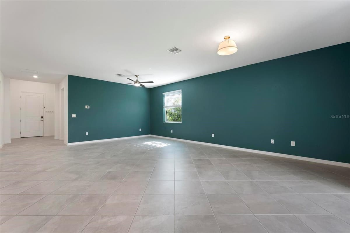 11129 PINOT DRIVE — photo 16 of 59