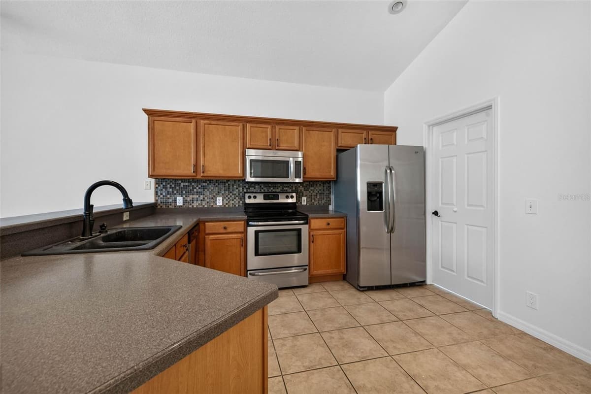 7075 BAYOU WEST PLACE — photo 18 of 43