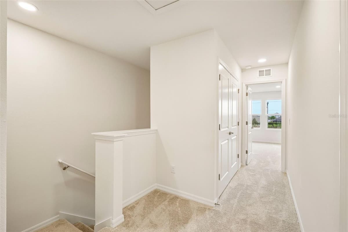 6848 HOLCOMBE DOWN DRIVE — photo 20 of 42