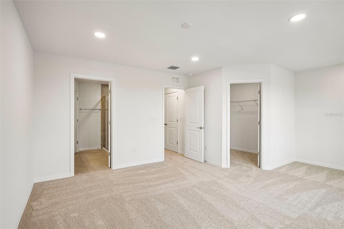 6848 HOLCOMBE DOWN DRIVE — photo 23 of 42