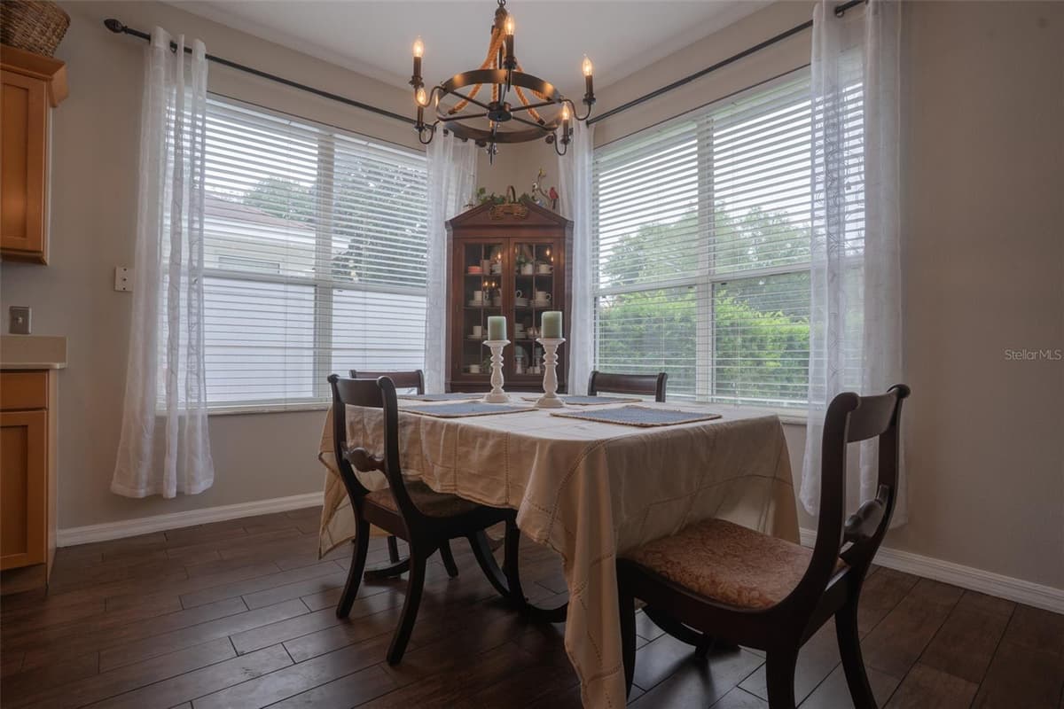 5029 TORREY HILLS LANE — photo 8 of 29