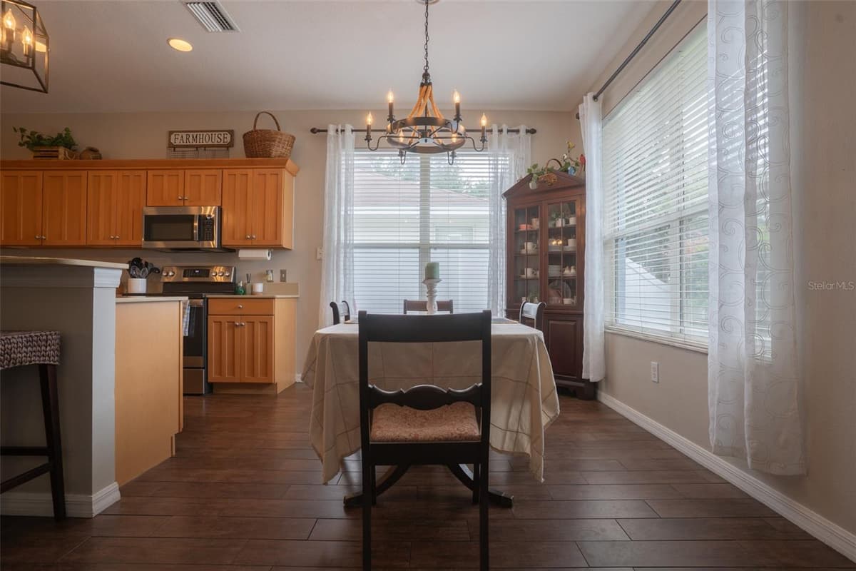 5029 TORREY HILLS LANE — photo 7 of 29