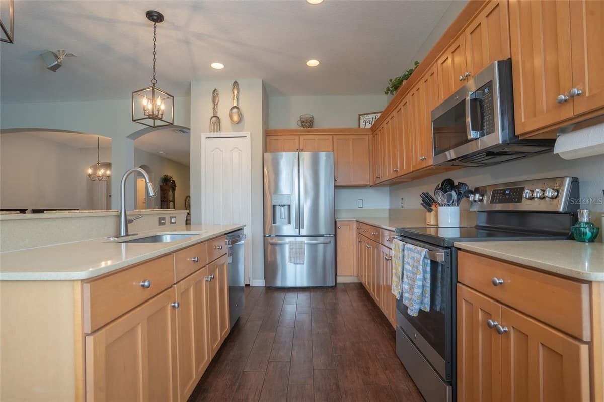 5029 TORREY HILLS LANE — photo 6 of 29