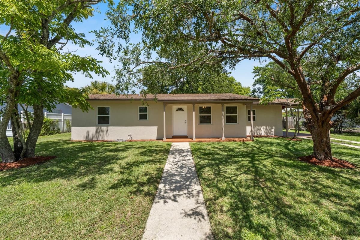 1524 PROVIDENCE BOULEVARD — photo 1 of 44