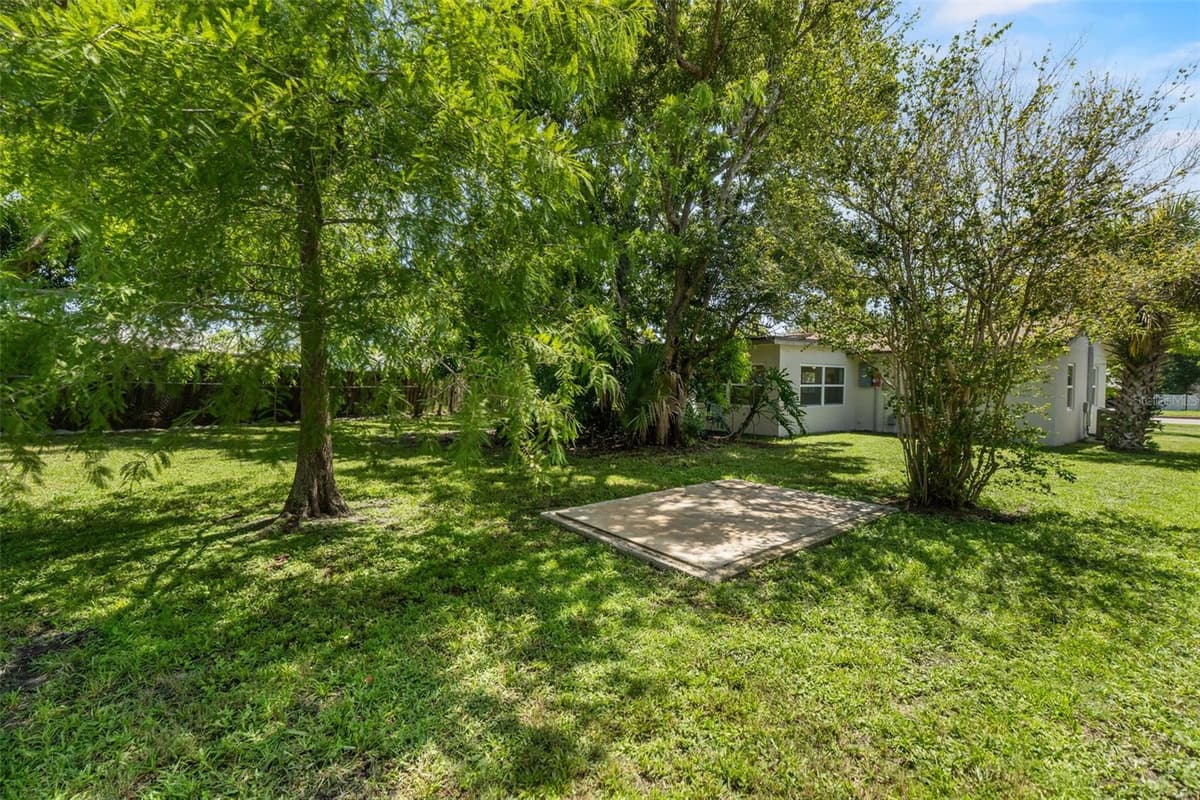 1524 PROVIDENCE BOULEVARD — photo 36 of 44