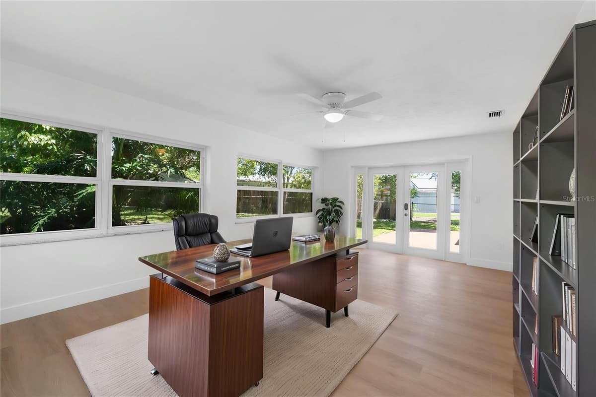 1524 PROVIDENCE BOULEVARD — photo 34 of 44