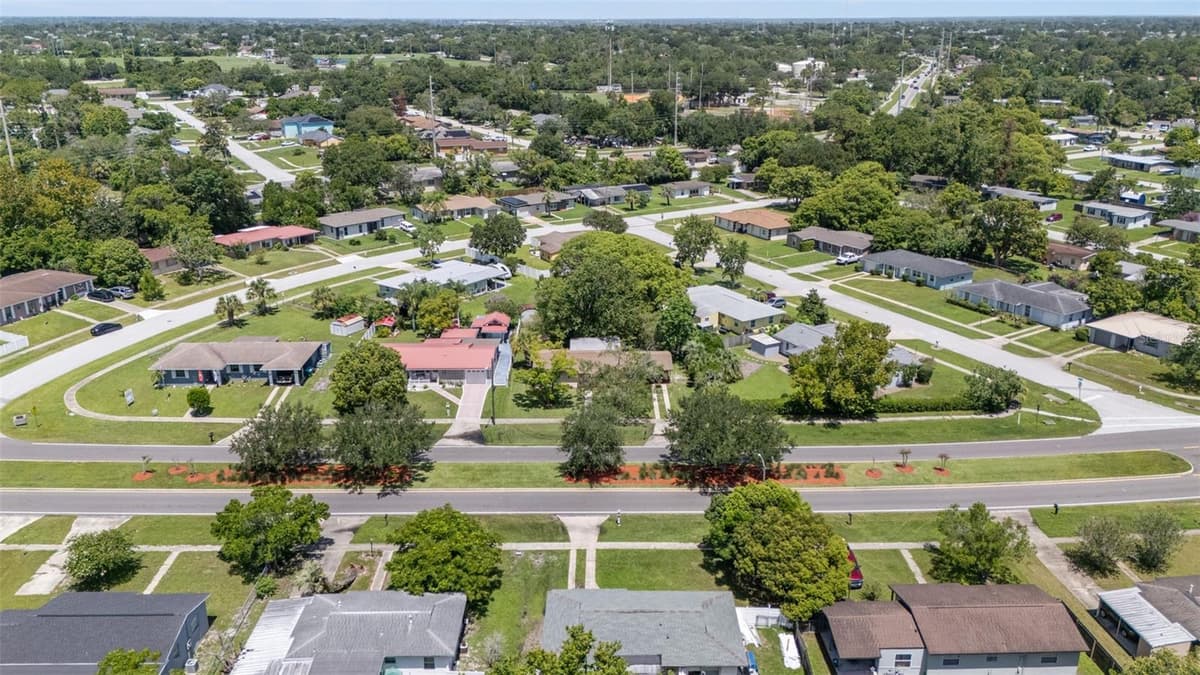 1524 PROVIDENCE BOULEVARD — photo 43 of 44