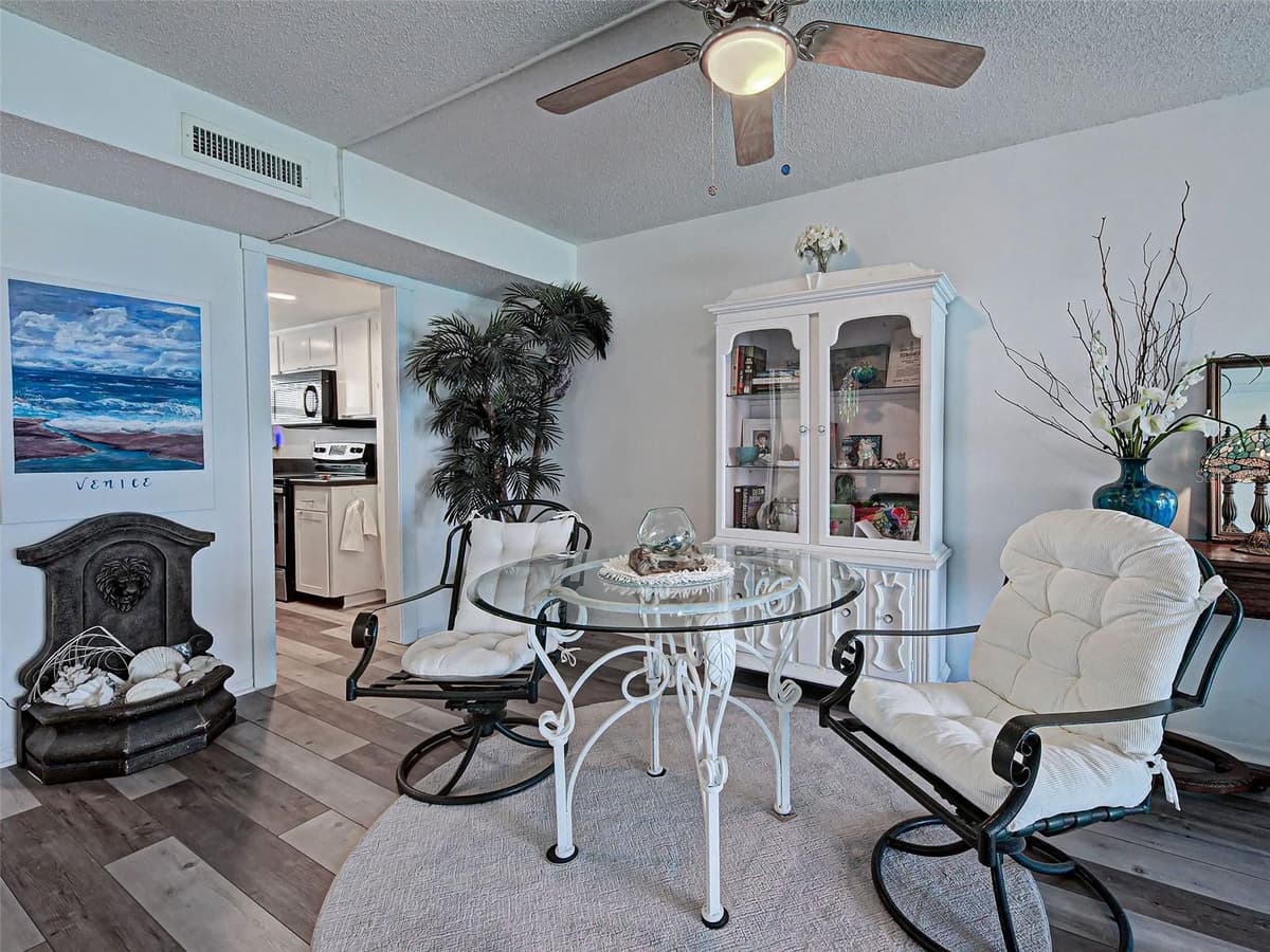 633 ALHAMBRA ROAD — photo 9 of 55