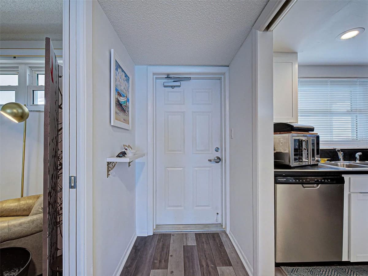 633 ALHAMBRA ROAD — photo 6 of 55