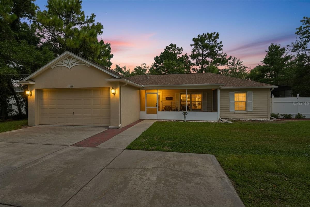 11095 FLATWOOD AVENUE — photo 1 of 39