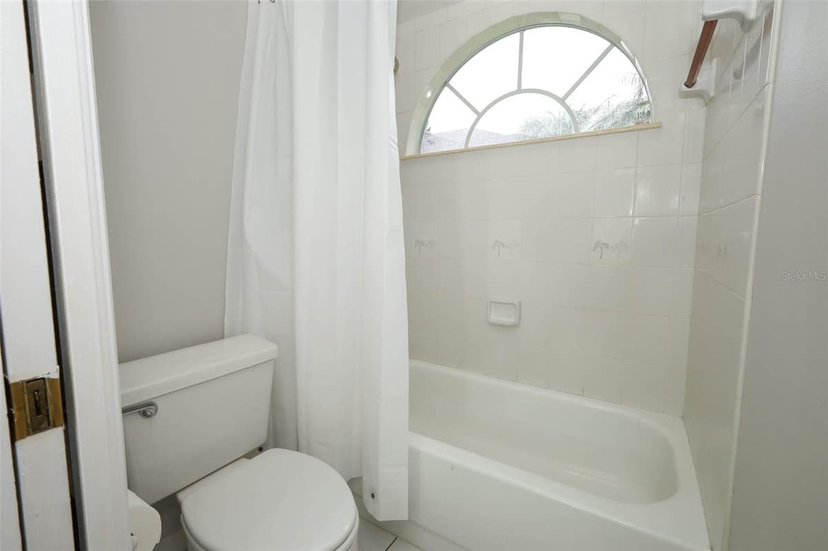 2357 CHANTILLY TERRACE — photo 37 of 61