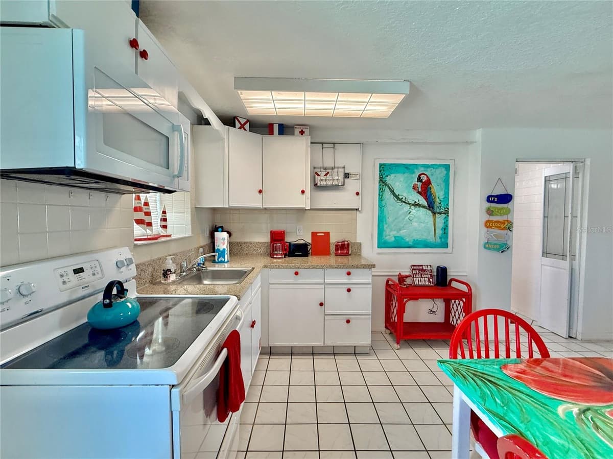 2815 OCEAN SHORE BOULEVARD — photo 16 of 75