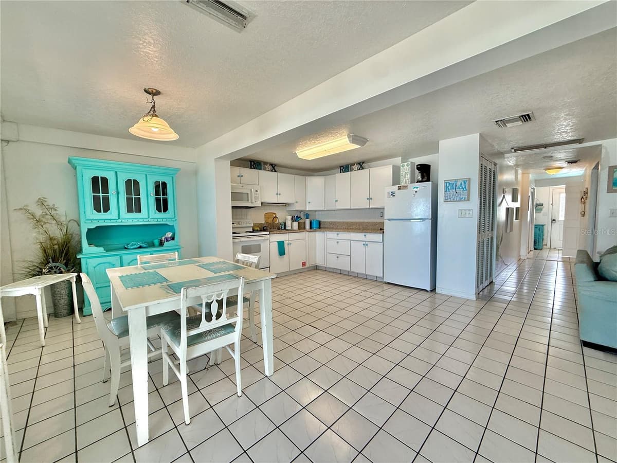 2815 OCEAN SHORE BOULEVARD — photo 27 of 75