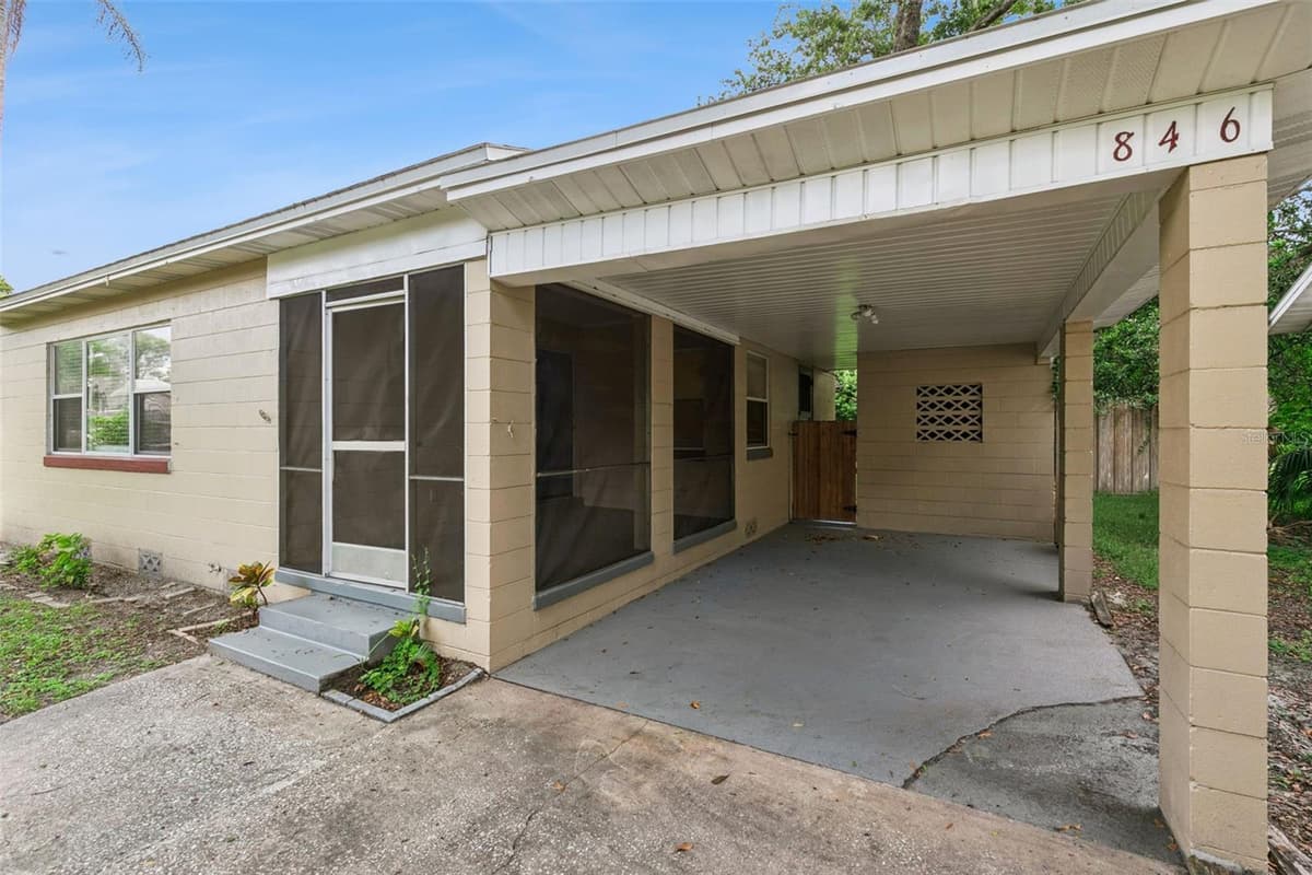 846 DRIVER AVENUE — photo 4 of 25