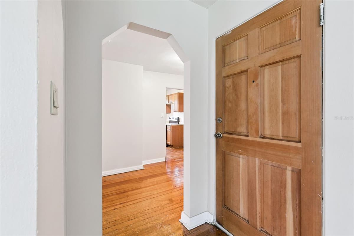 846 DRIVER AVENUE — photo 11 of 25