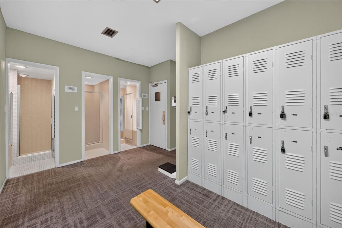 4390 EXETER DRIVE — photo 47 of 90
