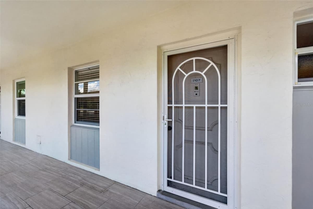 4390 EXETER DRIVE — photo 1 of 90